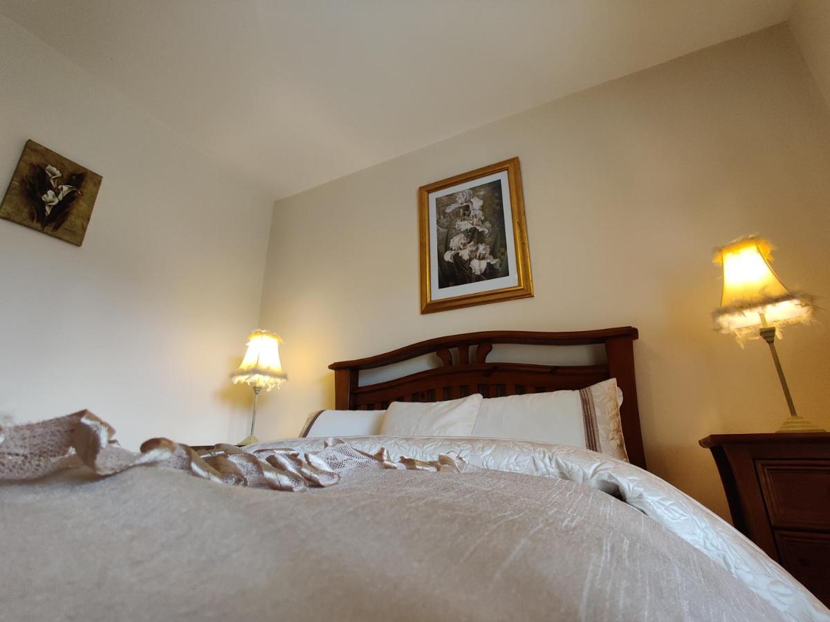 'Senan' Luxury Double Room Фоксфорд Екстериор снимка