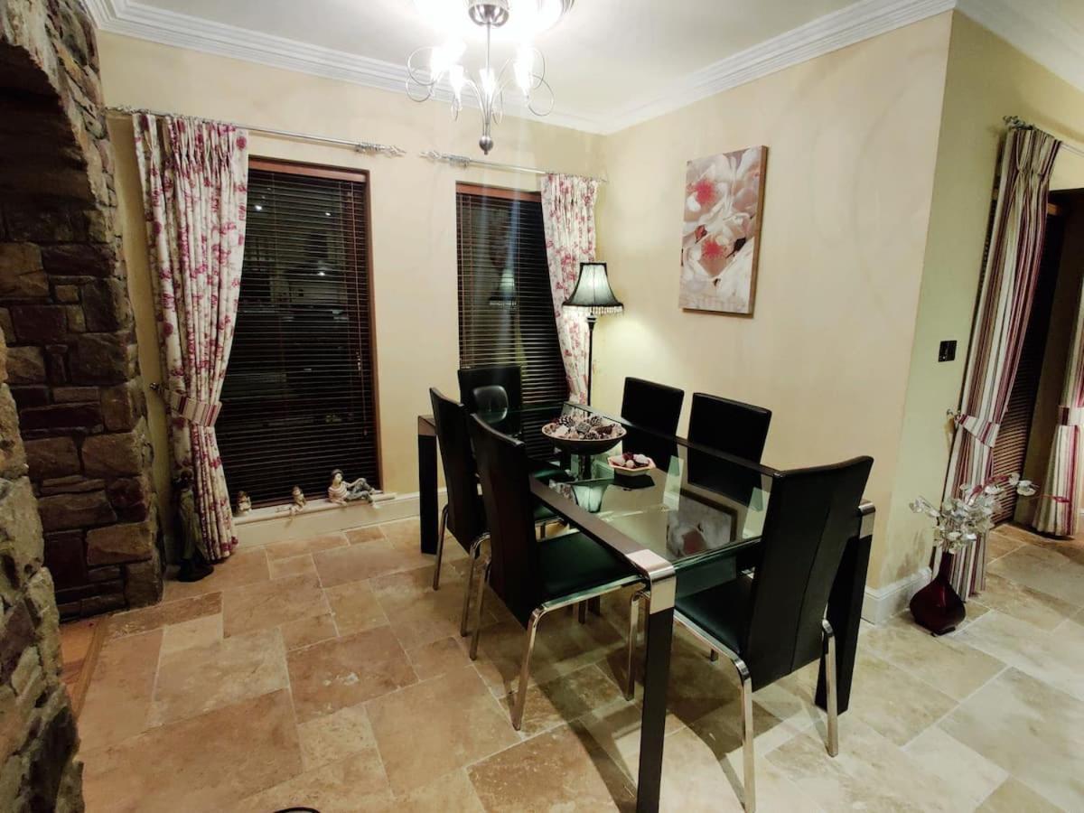 'Senan' Luxury Double Room Фоксфорд Екстериор снимка